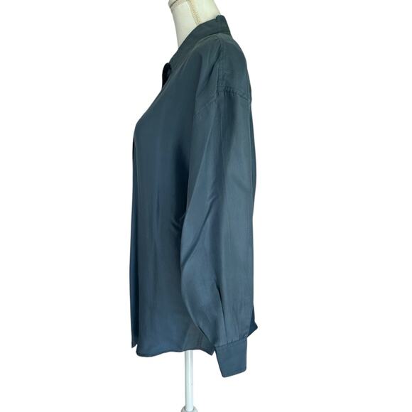 Express - Campagnie International, Silk Steele blue button down blouse, sizeS - Picture 6 of 11